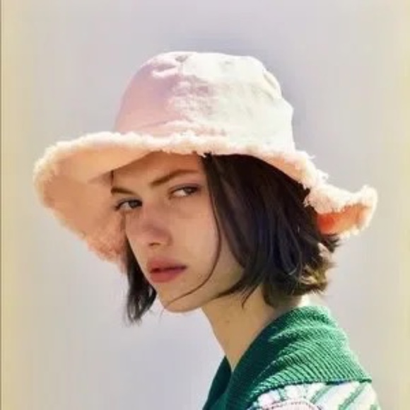 Zara / Peach Bucket Hat Size M - Picture 1 of 3
